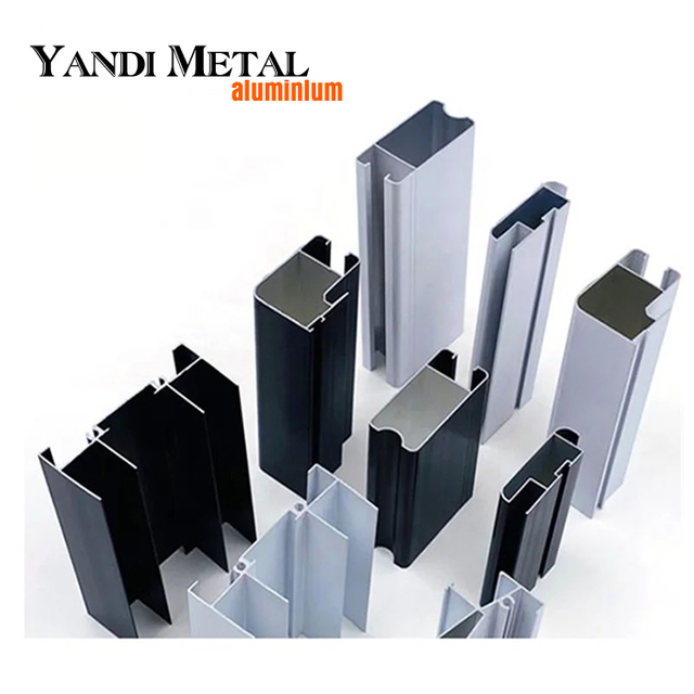 Cadre de fenêtre de haute qualité, porte en forme d'aluminium, prix de l'aluminium en Chine, 6063 portes pliantes par tonne d'aluminium, prix