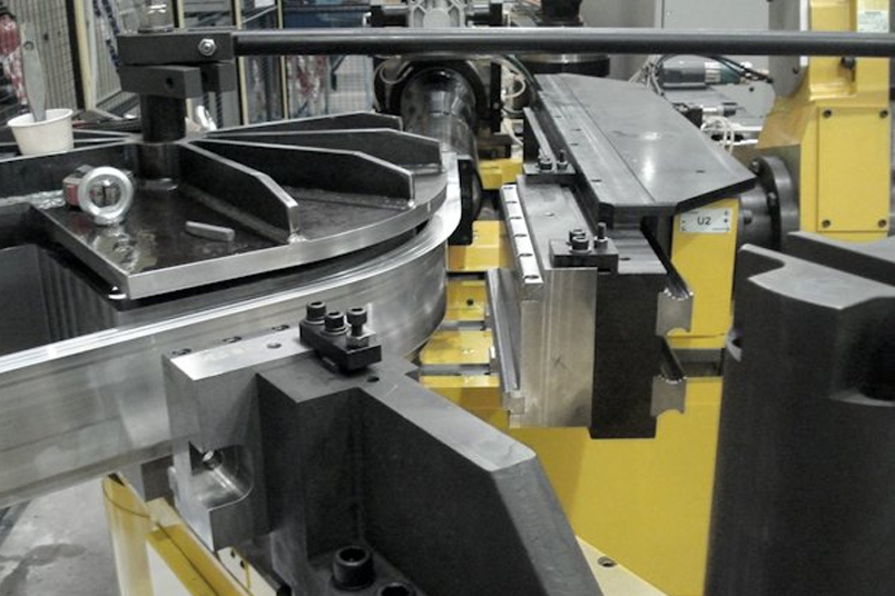 Techniques de pliage CNC pour profils d'extrusion d'aluminium personnalisés