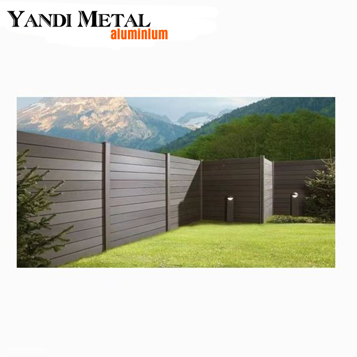 Clôture Plaques de clôture modernes en alliage d'aluminium avec revêtement en poudre extérieur extrudé en aluminium