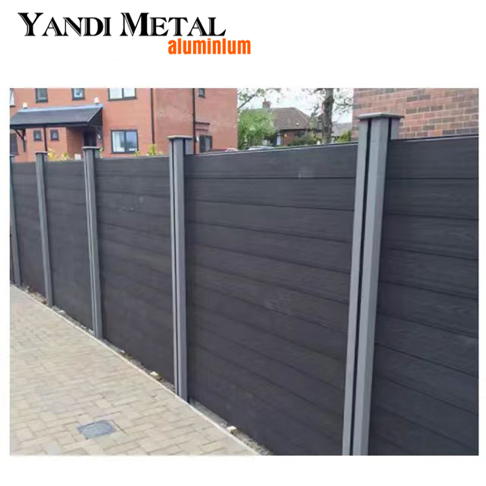 Matériau personnalisé bois blanc plastique PVC aluminium porte de jardin pièces de panneau de clôture