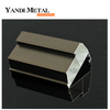 Texture bois décoratif profilé en aluminium modèle tuyau creux type aluminium fenêtre couleur bois imitation bois et profilé aluminium