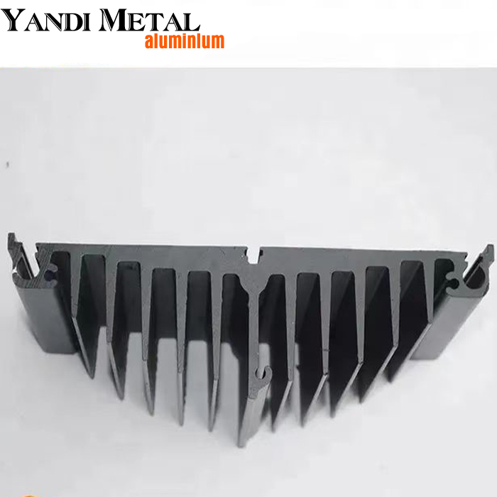 Profilés de dissipateur thermique en aluminium extrudé industriel al6063 t5, fabricant d'ailerons de refroidissement, dissipateur thermique à ailettes en aluminium OEM