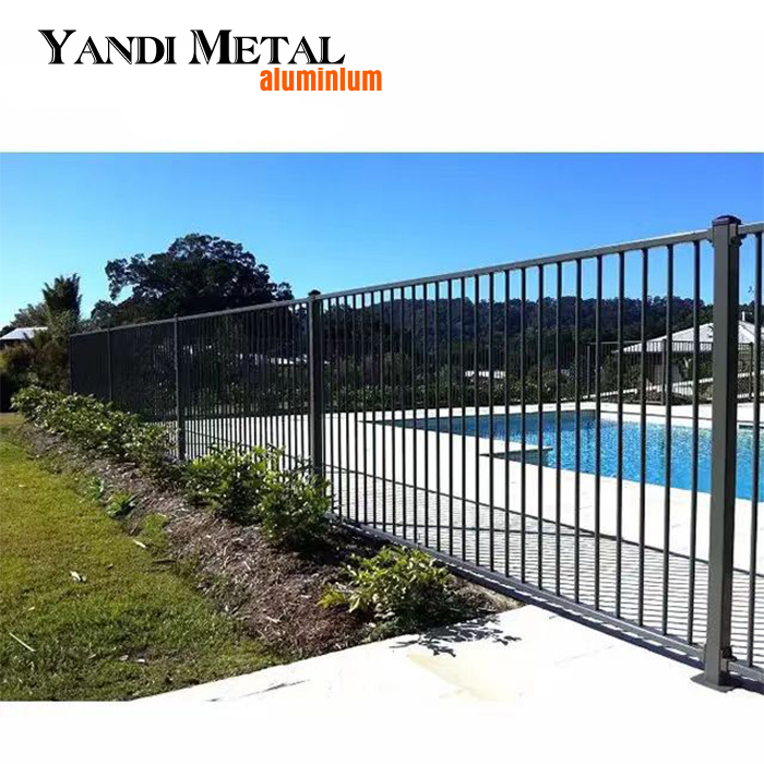 Écran de confidentialité de piscine personnalisé Clôture en aluminium métallique de jardin robuste