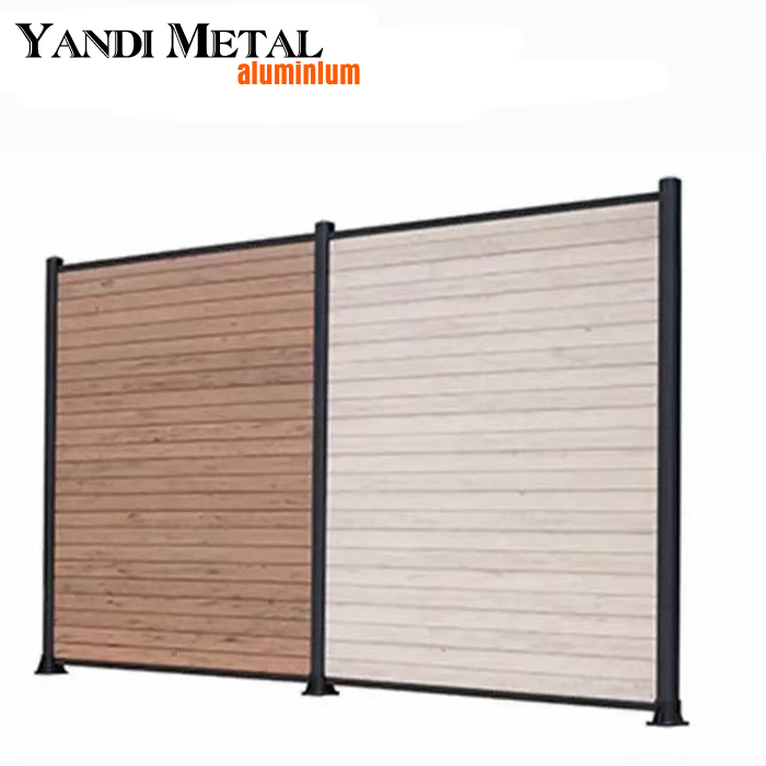 Clôture décorative de haute qualité pour jardin, patio, maison, semi-ou totale intimité, grain de bois, plaque de clôture WPC pour l'extérieur