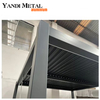 Toit à persiennes électriques rétractables en aluminium, éclairage étanche à intensité variable, système de pergola bioclimatique de luxe