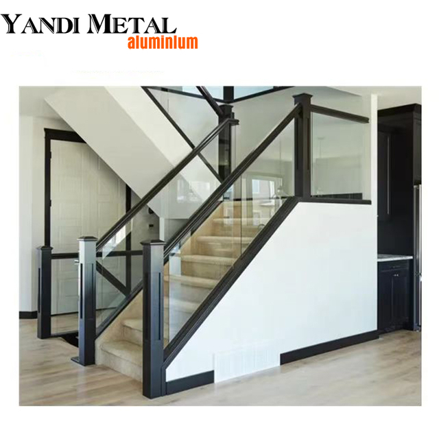 Garde-corps en verre de pont en aluminium sans cadre, colonne de support de garde-corps en verre en aluminium, système de garde-corps en verre d'accès au balcon en u