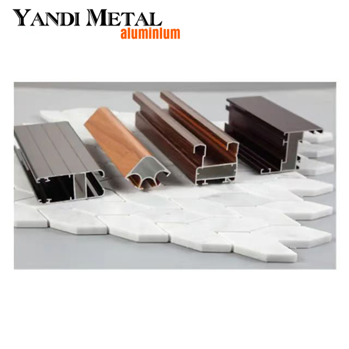 Profilé en aluminium profilé en aluminium d'extrusion personnalisé Profilé en aluminium de revêtement en poudre extrusion multifonctionnelle