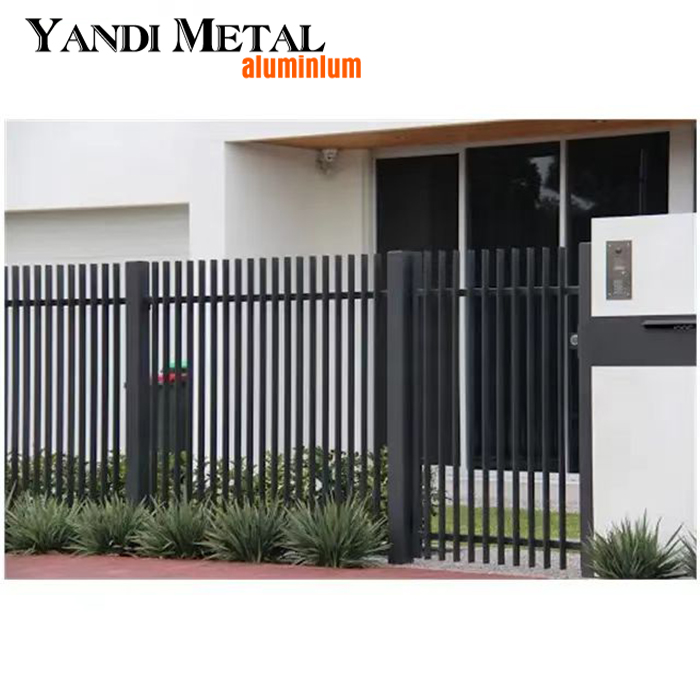 Nouvelle clôture de confidentialité clôture à lame verticale en aluminium panneau de clôture extérieur en profilé d'aluminium enduit de poudre