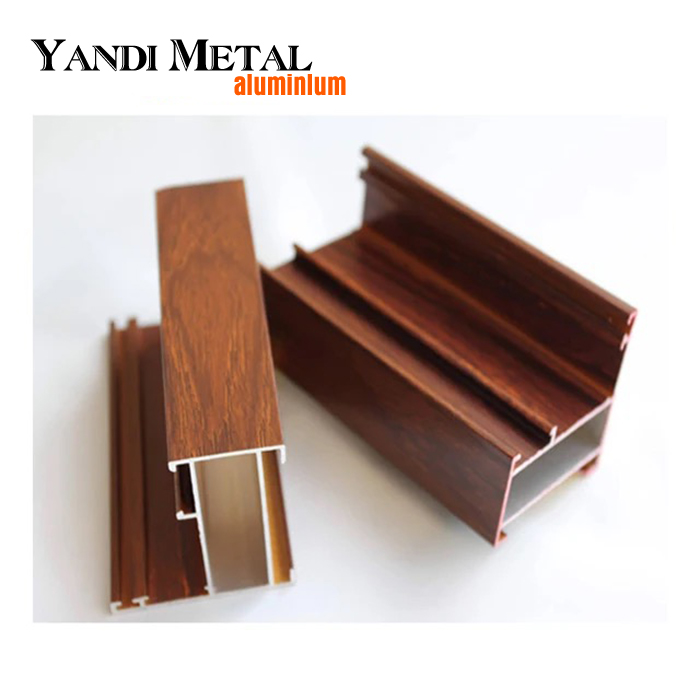 Texture bois décoratif profilé en aluminium modèle tuyau creux type aluminium fenêtre couleur bois imitation bois et profilé aluminium