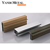 Profilés en aluminium extrudé sur mesure Des profilés en aluminium extrudé en aluminium sont disponibles