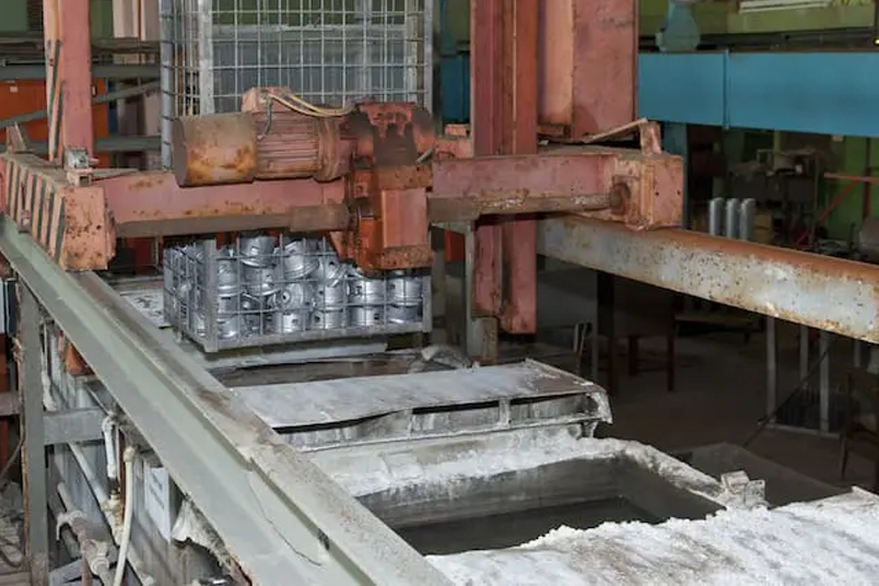 Comment la galvanoplastie ajoute de la valeur aux produits d'extrusion d'aluminium
