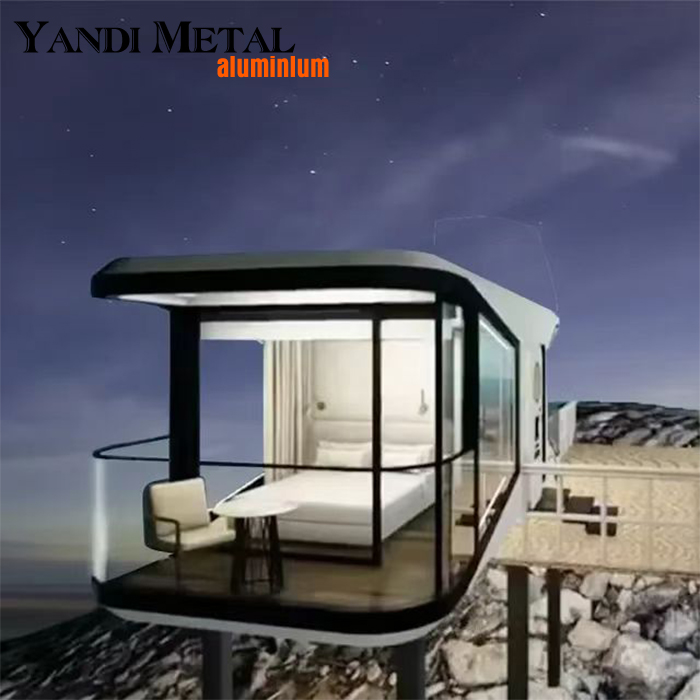 Des maisons préfabriquées personnalisables avec des structures en acier préfabriquées modulaires mobiles modernes soutiennent les maisons capsules de l'espace hôtelier