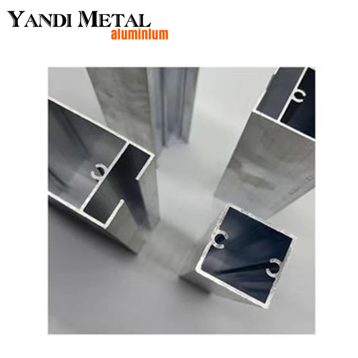 Fabricants de gros prix personnalisé divers profilés extrudés en aluminium anodisé enduit de poudre