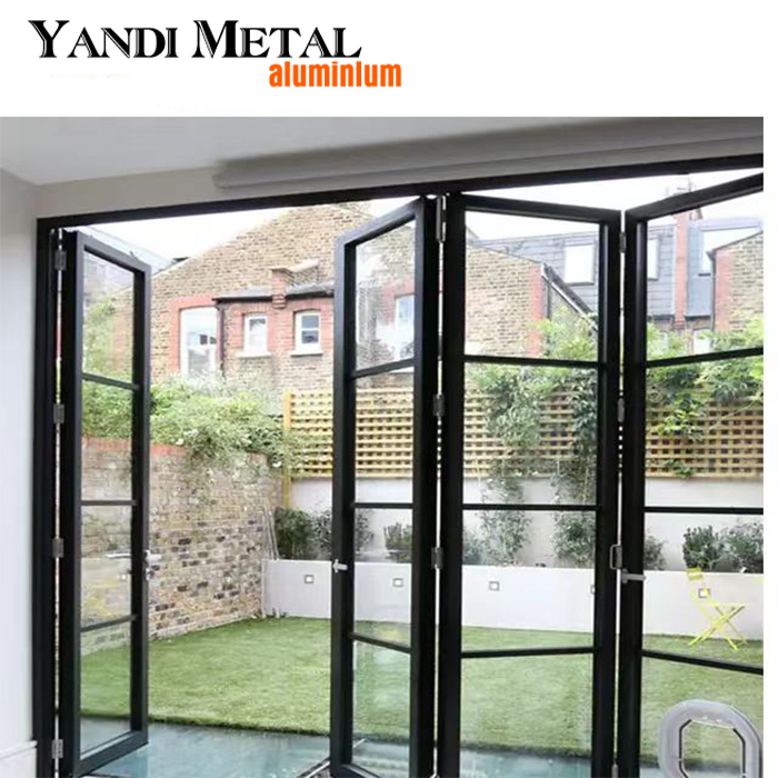 Portes intérieures/extérieures en aluminium battantes à double panneau standard européen Portes en aluminium