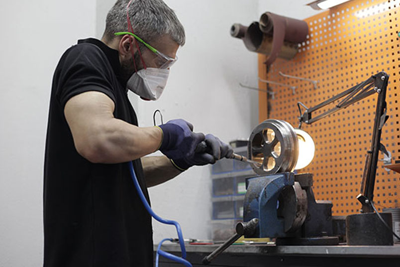 Optimisation de la conception des matrices pour une extrusion efficace de l'aluminium : informations axées sur l'utilisateur