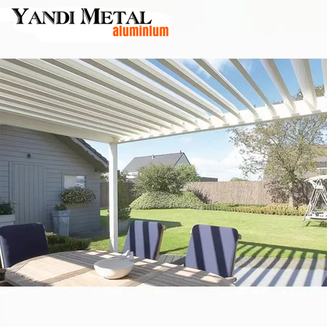 Pergola extérieure sur mesure 3*3 3*4 6*4 Pergola bioclimatique en aluminium avec portes coulissantes en verre et toit à persiennes