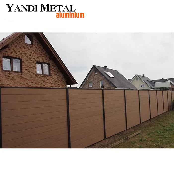 Panneau de clôture en bois-plastique avec groupe de lumière LED arrière, panneau décoratif composite bois-plastique, prix commercial, porte murale de jardin extérieure privée