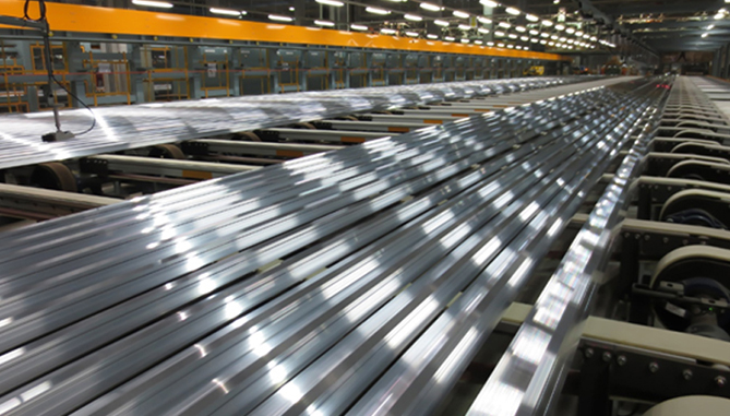 Profilés aluminium 17 ans d\'expérience dans la fabrication